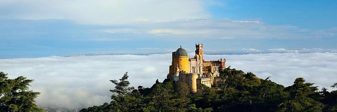 Sintra Tour 8h - Pena Palace Visit