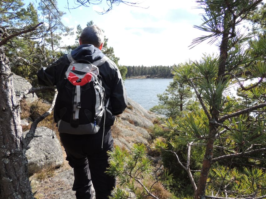 Stockholm: Self-Guided Hiking in Beautiful Nature - After Effort Comfort