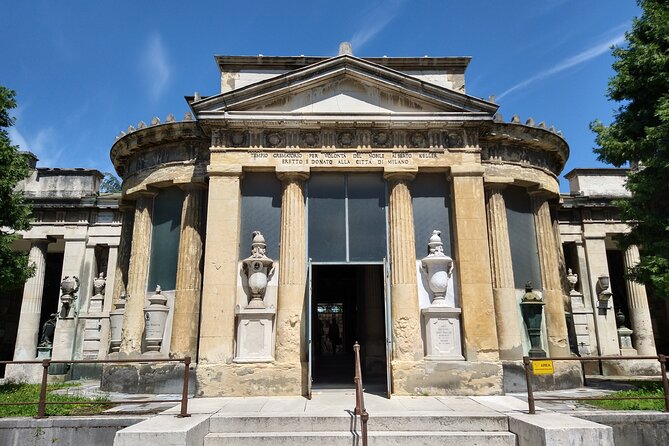 The Monumental Cemetery of Milan Guided Experience - Tour Group Size and Accessibility