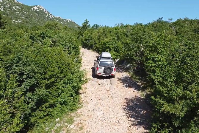 Tulove 4l, Velebit Safari, 4x4 Off-Road and Hiking - Tour Accessibility