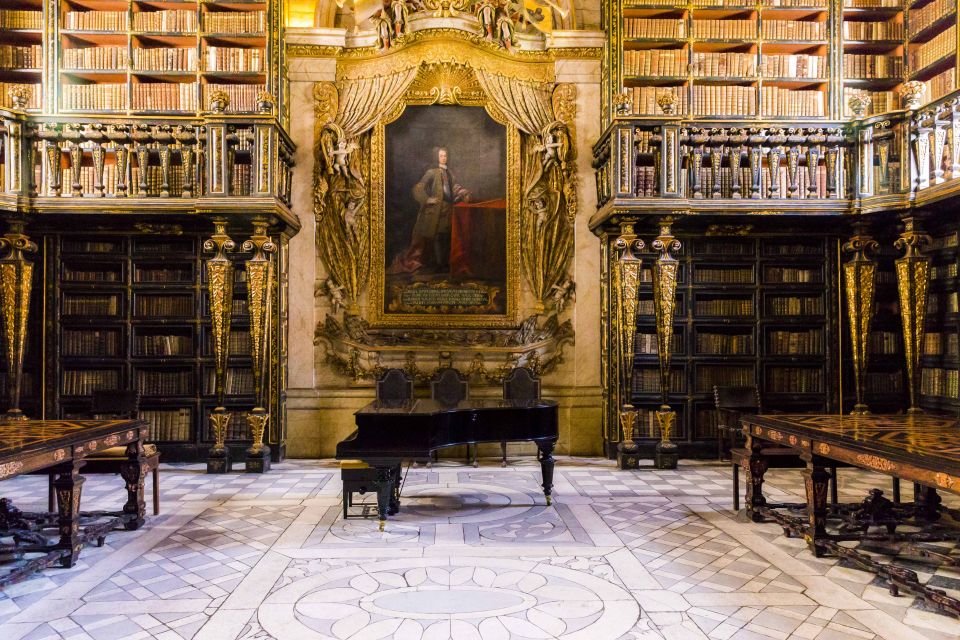 University of Coimbra Walking Tour - Notable University Buildings