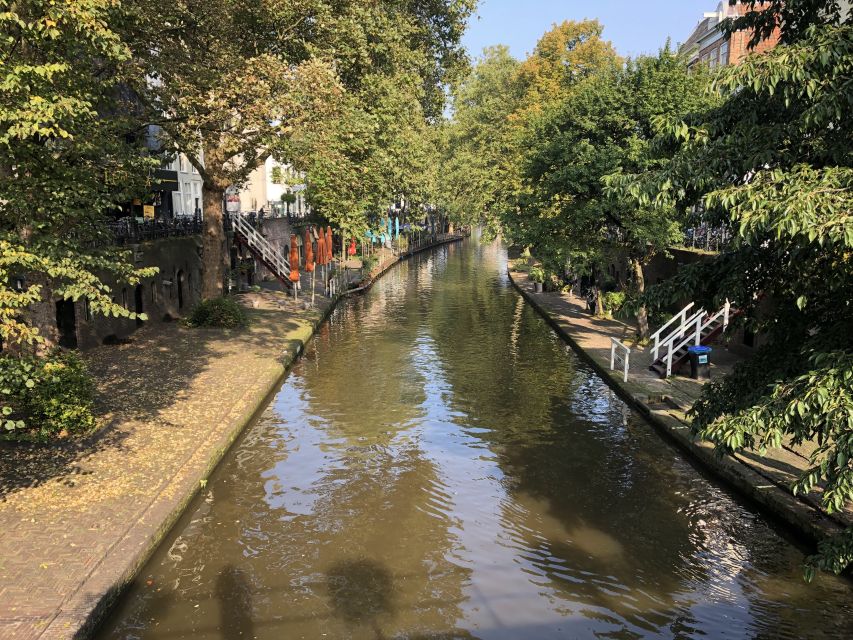 Utrecht Walking Tour With a Local Comedian as Guide - Tour Description