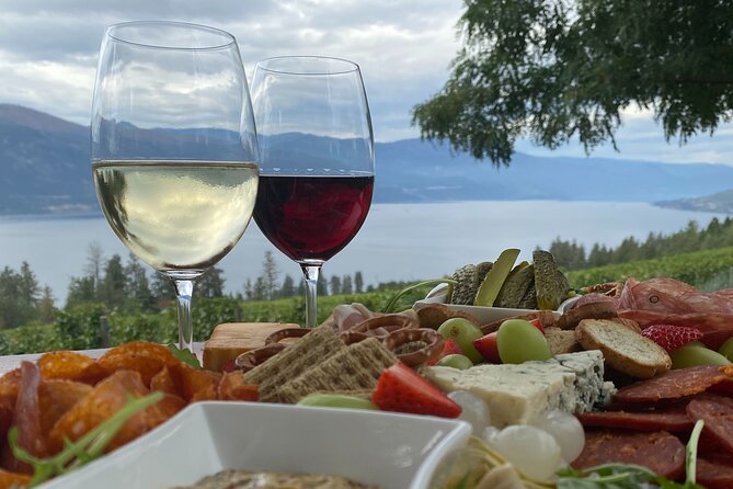 West Kelowna Half-Day Guided Wine Tour With 4 Wineries - Tasting Fees Included