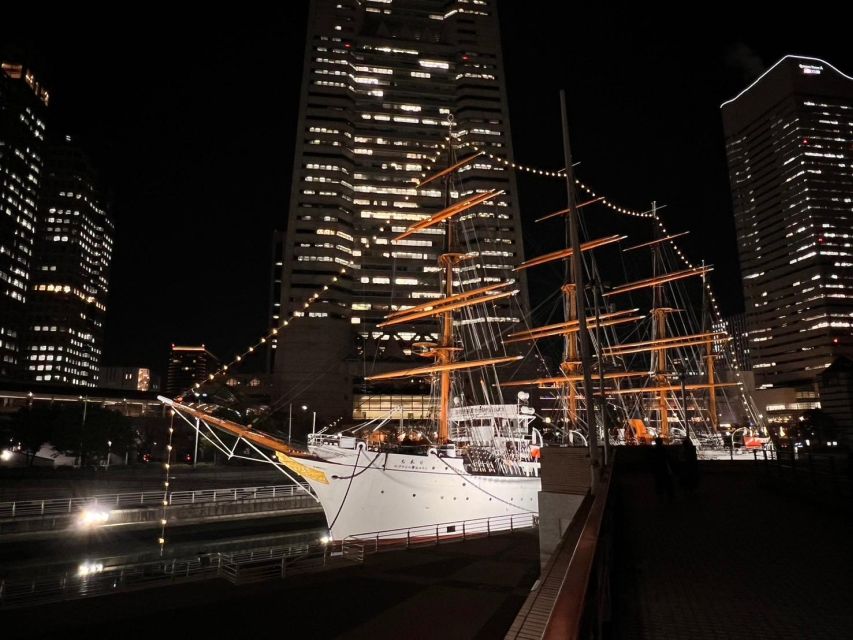 Yokohama 1.5 H Night View Walking Tour in Minatomirai - Experience Highlights