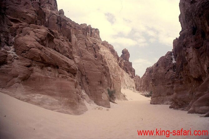 1-Day Jeep Excursion From Dahab to Small Colored Canyon - Bedouin Cultural Experience