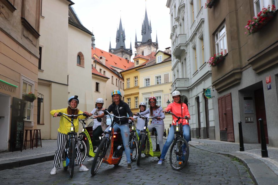 180 Min Grand Private City Tour on E-Scooter - Participant Requirements