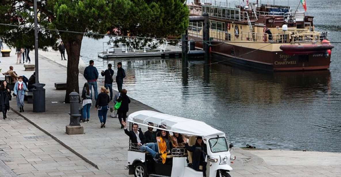 2 Hour Private Tuktuk Tour in Porto to Monastery and Cellars - Important Information