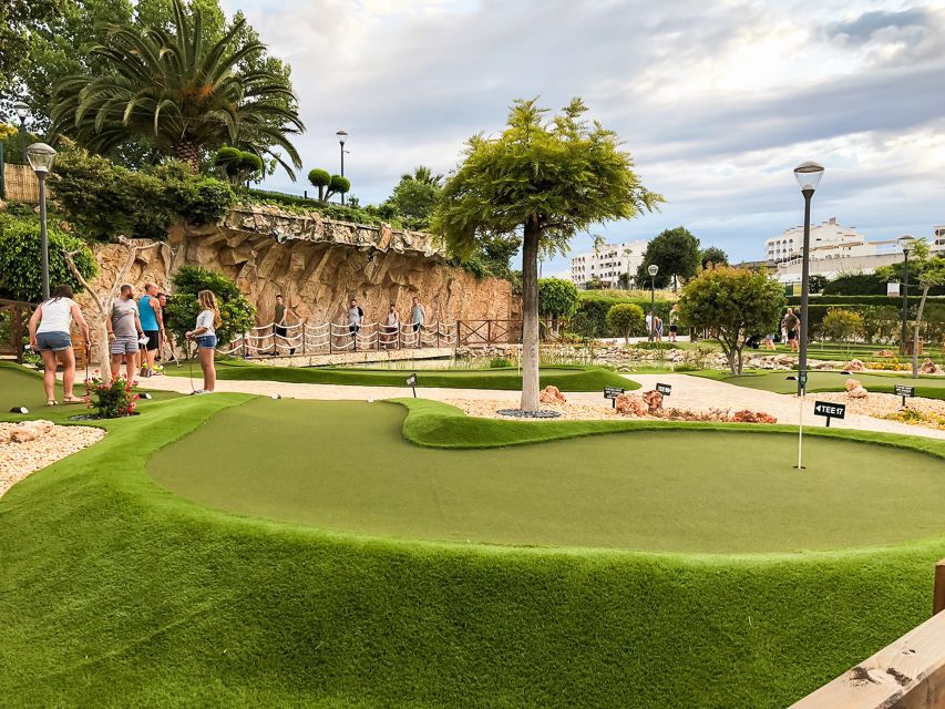 Albufeira: MiniGolf Adventure Park Entry Ticket - Challenging 20-Hole Course