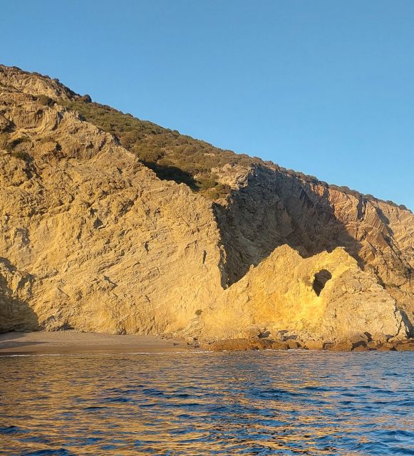 Arrábida Natural Park: Sunset Boat Trip With Regional Drink. - Inclusions