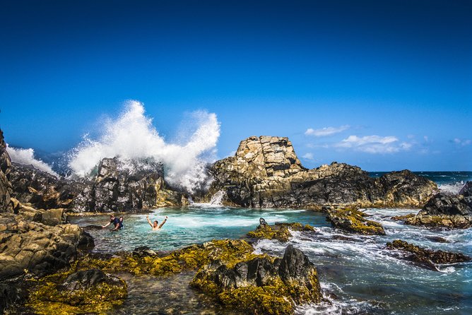 Aruba Off-Road Safari Tour to Natural Pool - Traversing Arikok National Park