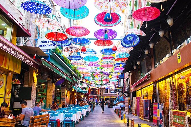 Asian Side of Istanbul: Uskudar and Kadikoy Full Day Tour - Explore Cosmopolitan Neighborhoods