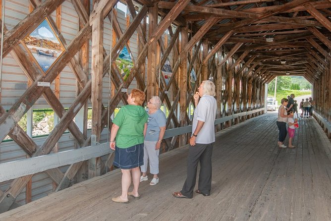 BACK COUNTRY OF THE FJORD AND THE NATIONAL PARK - Saguenay Guided Tours - Cancellation Policy