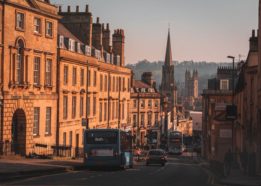 Bath: Self-Guided Tour App and Big Britain Quiz - Ideal for Groups and Families