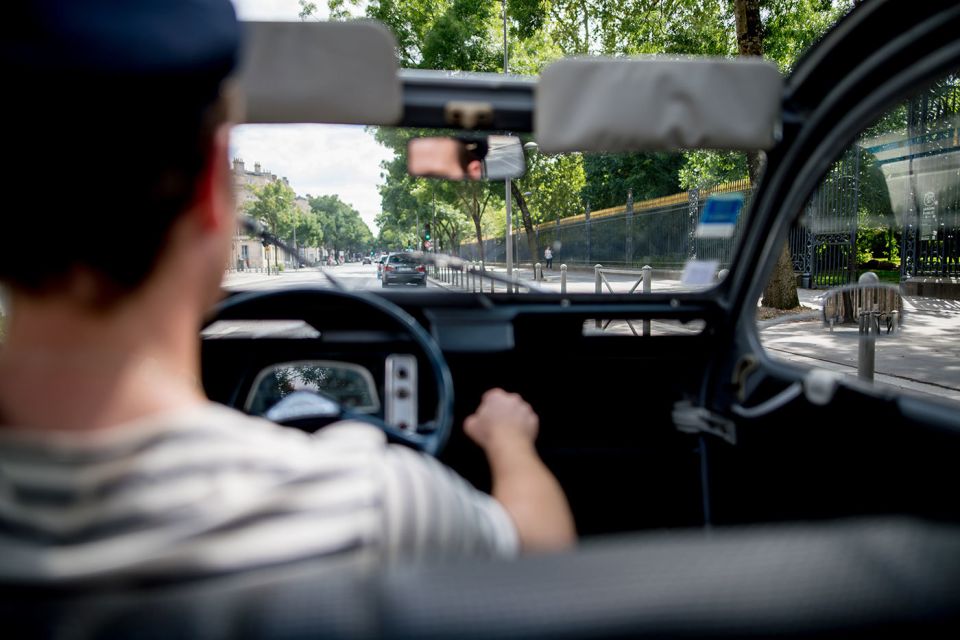 Bordeaux: Private Tour in a Citroën 2CV 3h - Wine Tasting Experience