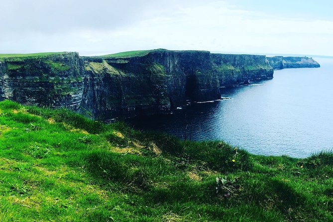 Cliffs of Moher and Galway in Italian - Navigating the Tours Logistics