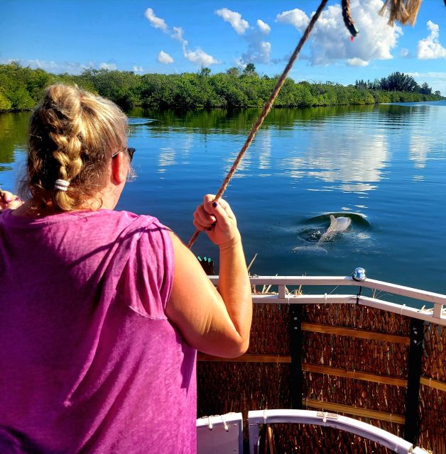 Cocoa Beach: Private 2-Hour Dolphin Sightseeing Tour - Meeting Point and Arrival