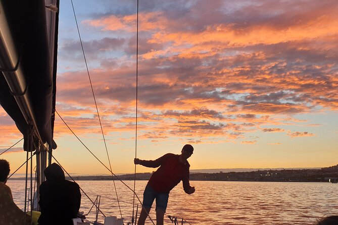 Day Time / Sunset Boat Tour in Lisbon With Portuguese Wine - Cancellation and Refund