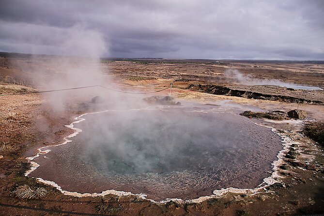 Day Trip to the Golden Circle and Blue Lagoon From Reykjavik - Relaxing at the Blue Lagoon