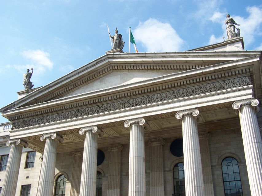 Dublin: Private City Tour in German - Additional Information