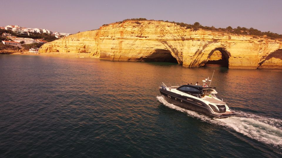 Enjoy the Breathtaking of Algarve Coastline - Cruising Along Algarve Coastline