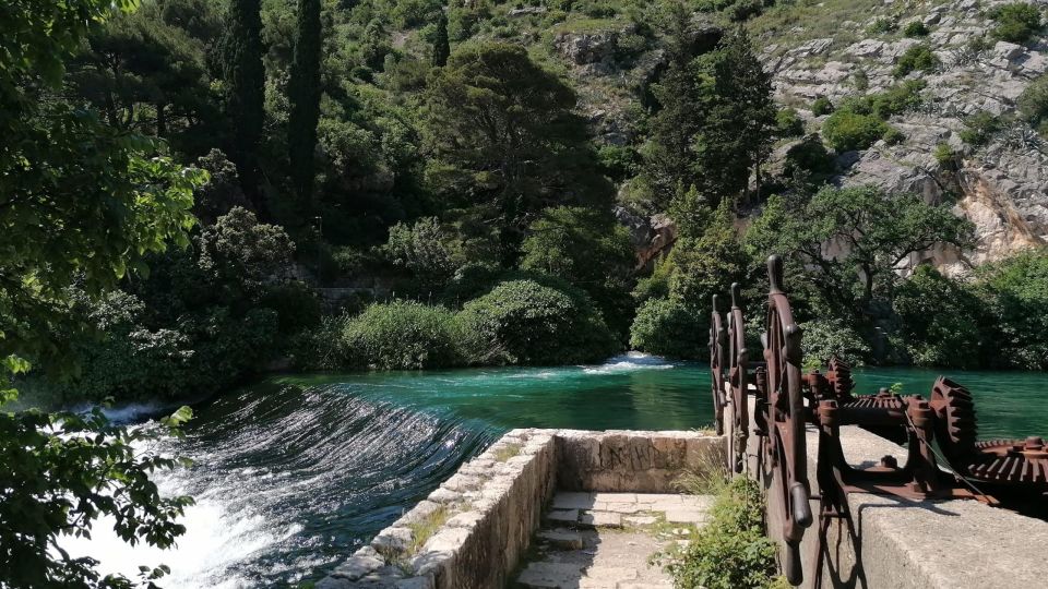 Exploring Dubrovnik And Having Lunch In The Countryside. - Lunch and Wine Tasting