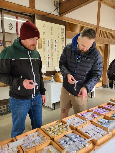 From Kawaguchiko: Mt. Fuji Private Tour With a Local Guide - Local Guide and Language Options