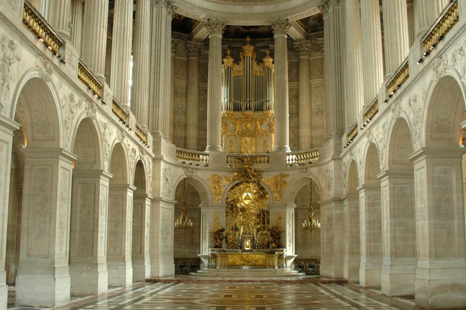 From Paris: Private Versailles Half-Day Private Tour - Luxury Vehicle and Chauffeur