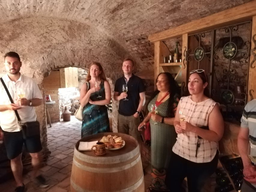 From Vienna: Half-Day Countryside Wine Tour With Meal - Duration and Accessibility