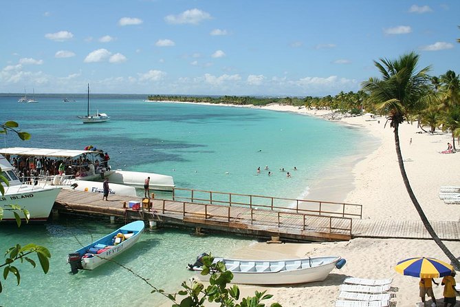 Full Day Caribbean Catalina Island With Snorkeling - Health and Safety Considerations