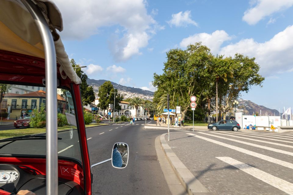 Funchal - Tropical Garden Tuk Tuk Tour (2h30) - Experiencing the Monte Toboggan