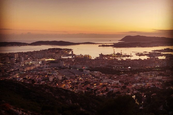 Guided Tour in Toulon: Port & Old City - Accessibility and Participation