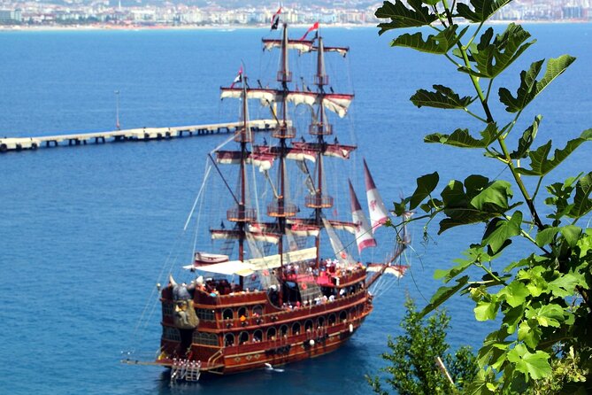 Halal Concept Short Pirate Boat Tour in Alanya - Group Size and Capacity