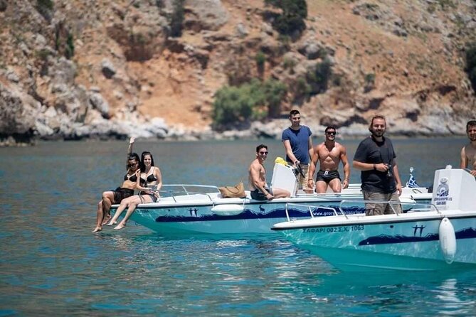 Half-Day Small-Group Boat Safari in Crete - Boat Options and Capacity