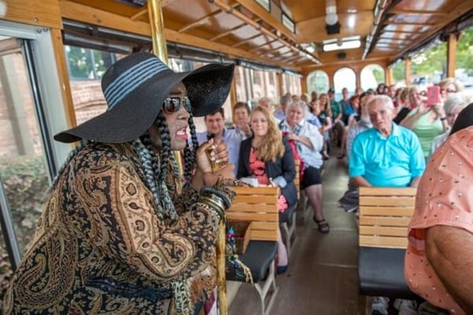 Hop-On Hop-Off Sightseeing Trolley Tour of Savannah - Gratuities and Cancellation