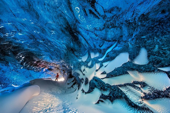 Ice Cave Tour in the National Park of Vatnajökull - Marveling at Vatnajökull Glacier