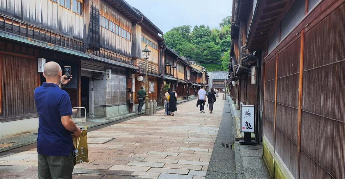 Kanazawa Walking Tour Review: A Scenic Experience - Inclusions