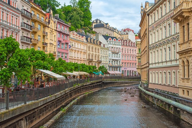 Karlovy Vary Full Day Tour From Prague - Pickup and Start Time