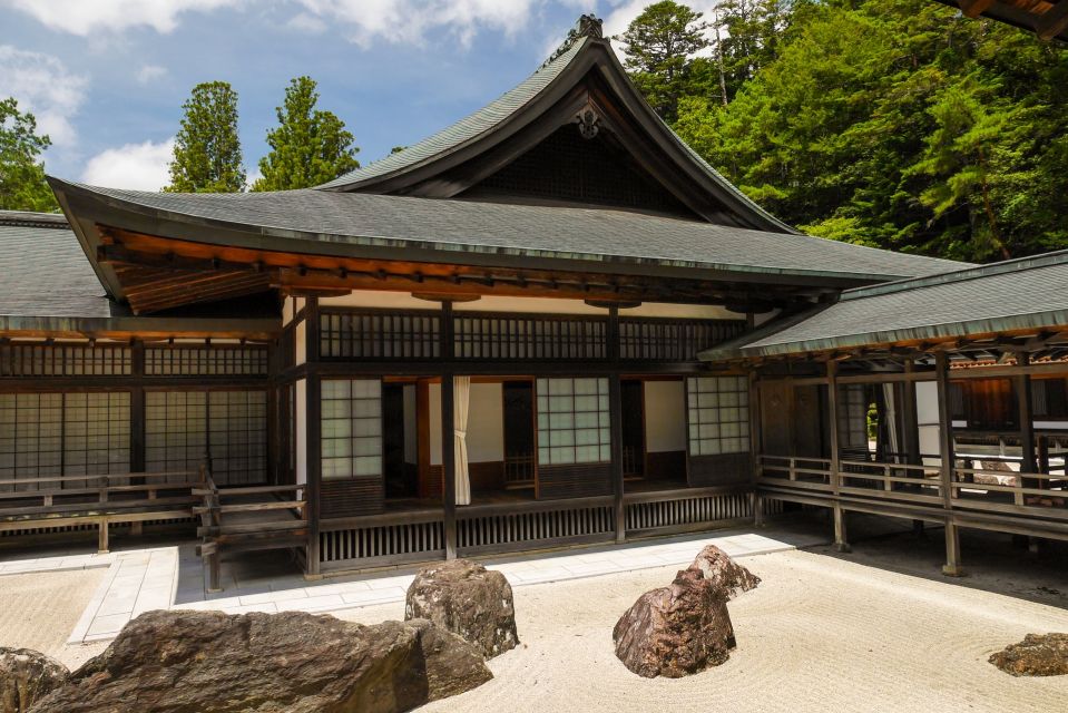 Koyasan: Mt. Koya Guided Private Walking Day Tour - What to Expect on the Tour