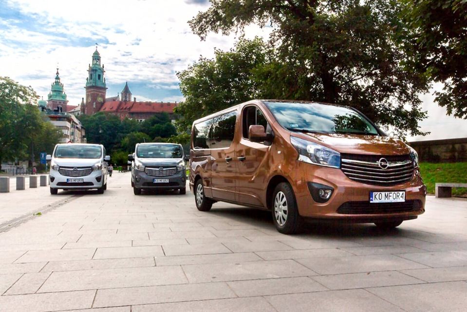 Krakow: Private Transfer Between the City & the Airport - Driver Assistance