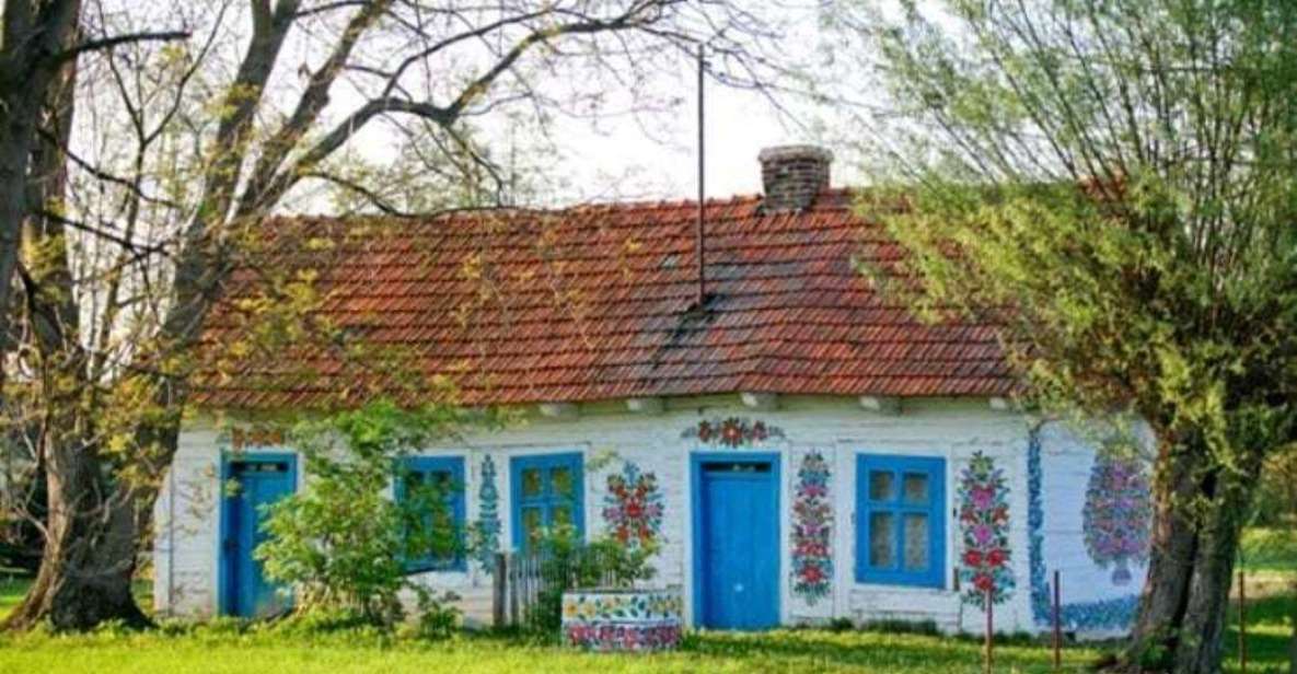 Krakow: Tour to Zalipie and Tarnow - Vibrant Cottage Decorations