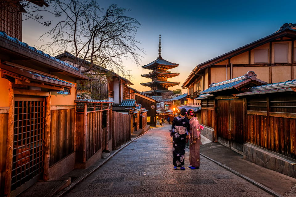 Kyoto Classic Day Trip: Peaceful Temples & Shrines & Gion - Tenryuji Temple and Bamboo Forest