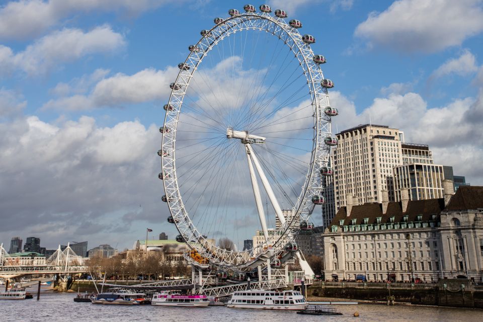 London: Thames River Cruise With Optional London Eye Ticket - Accessibility and Assistance