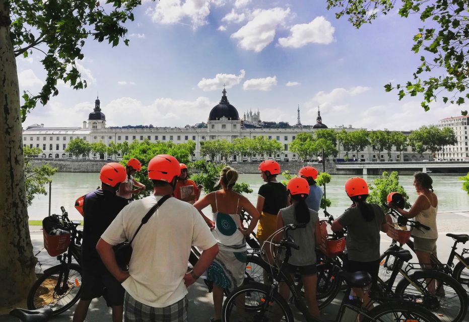 Lyon: 4-Hour Electric Bike Tour With Tasting Break - Discovering Croix Rousse