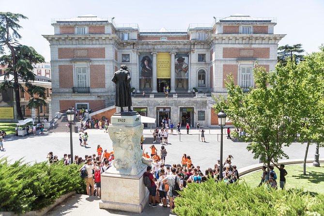 Madrid Highlights Tour With Santiago Bernabeu Stadium Entrance - Included Experiences