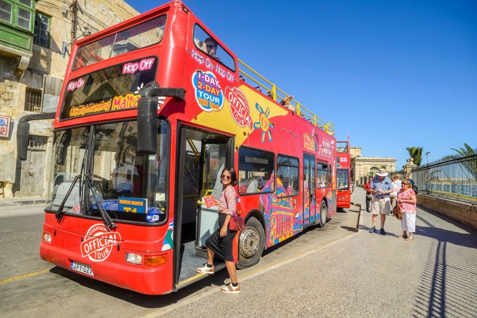 Malta: City Sightseeing HOHO Bus Tour & Optional Boat Tour - What to Bring and Wear