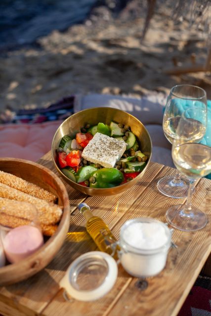 Mykonos: Walking Tour & Food Tasting Beach Picnic - Key Stops