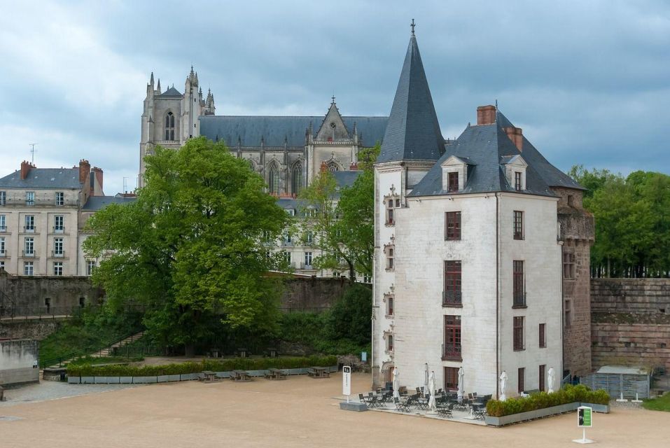 Nantes Private Guided Walking Tour - Customizing the Tour Experience