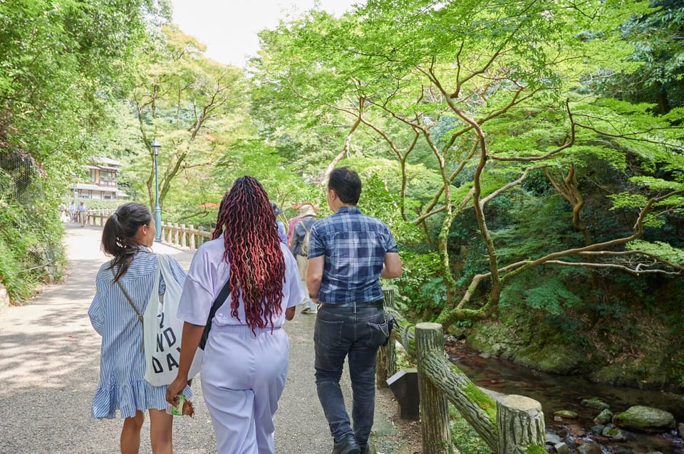 Osaka: Scenic Hiking Guided Tour to Minoo Waterfall - 2.5h - Location and Accessibility