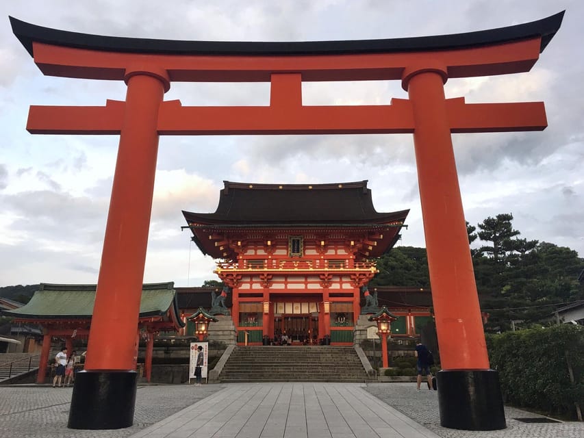 Osaka: Self-Guided Audio Tour - Attractions Included