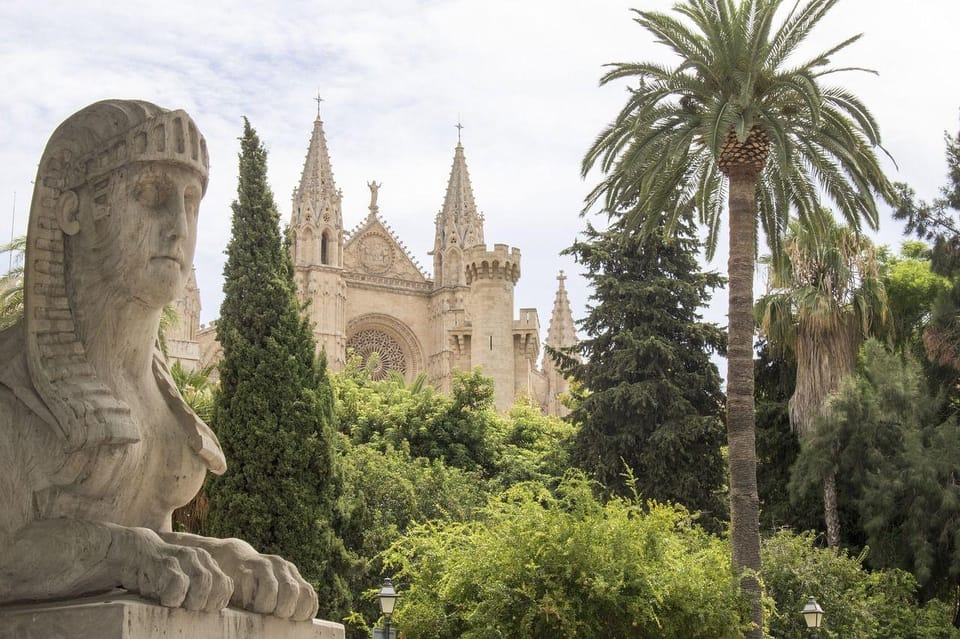 Palma De Mallorca Private Guided Walking Tour - Mallorcas Museum Treasures